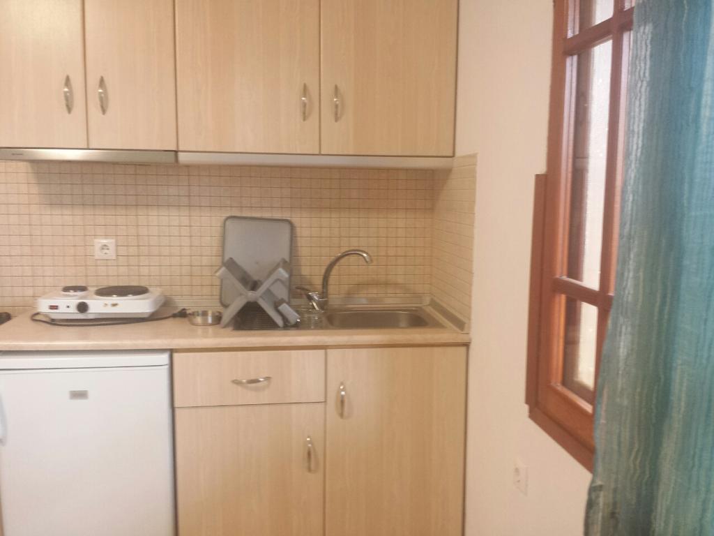 Stavros House Apartment Сарти Екстериор снимка