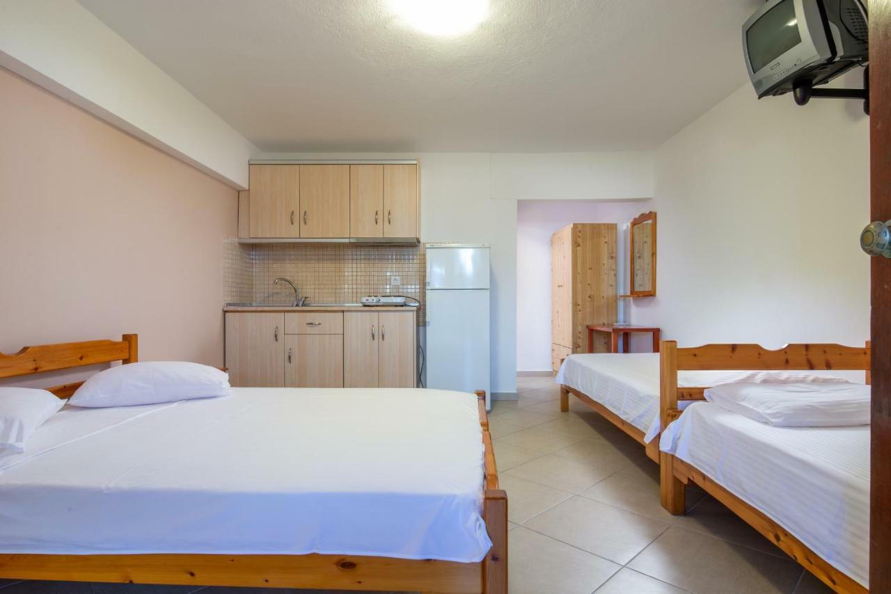 Stavros House Apartment Сарти Екстериор снимка